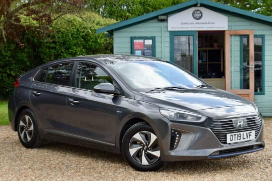 A null HYUNDAI IONIQ 1.6 h-GDi GPF Premium SE Hatchback 5dr Petrol Hybrid DCT Euro 6 (s/s) (141