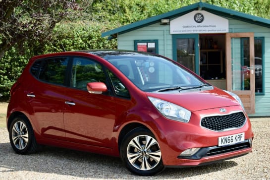 A null KIA VENGA 1.6 4 MPV 5dr Petrol Manual Euro 6 (s/s) (123 bhp) NAV, HEATED SEATS, SUNRO