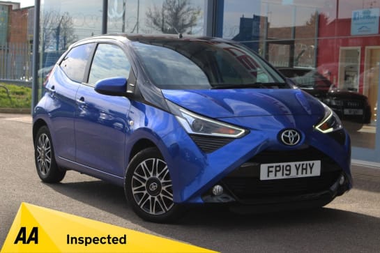 A null TOYOTA AYGO 1.0 VVT-i x-clusiv Hatchback 5dr Petrol Manual Euro 6 (Safety Sense) (71 ps