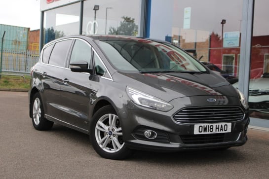 A null FORD S-MAX 2.0 TDCi Titanium AWD MPV 5dr Diesel Manual Euro 6 (s/s) (150 ps) E/TAILGAT