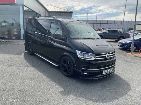 A null VOLKSWAGEN TRANSPORTER SPORTLINE 2.0 BiTDI T32 BlueMotion Tech Sportline Crew Van Double Cab 5dr Diesel Manu