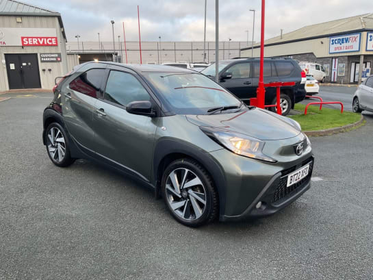 A 2022 TOYOTA AYGO X 1.0 VVT-i Edge Hatchback 5dr Petrol Manual Euro 6 (s/s) (72 ps)