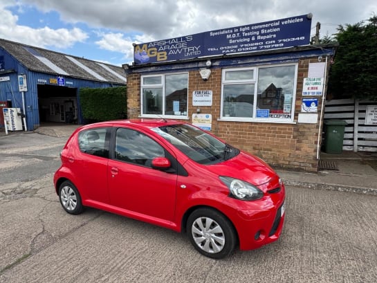 A 2012 TOYOTA AYGO 1.0 VVT-i +