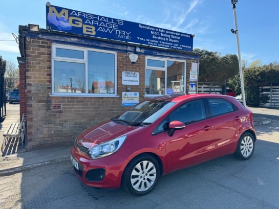 A 2012 KIA RIO 1.3 2