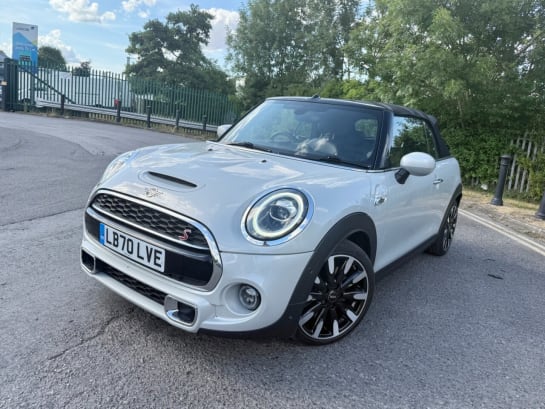 A null MINI CONVERTIBLE 2.0 Cooper S Exclusive Convertible 2dr Petrol Steptronic Euro 6 (s/s) (192