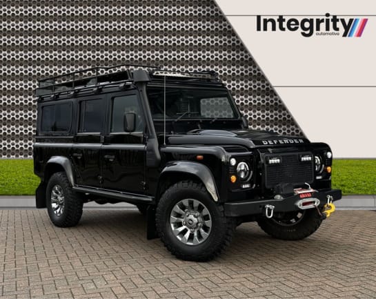 A 2011 LAND ROVER DEFENDER 110 TD XS STATION WAGON