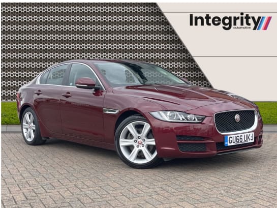 A null JAGUAR XE 2.0 PORTFOLIO 4d 178 BHP INCONTROL TOUCH PRO PACK