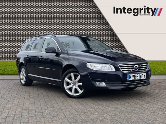 A null VOLVO V70 2.0 D4 SE NAV 5d 178 BHP Winter Pack | Heated Leather Seats