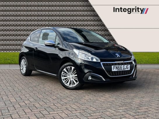 A null PEUGEOT 208 1.2 ALLURE 3d 82 BHP Apple Car Play - Cruise Control