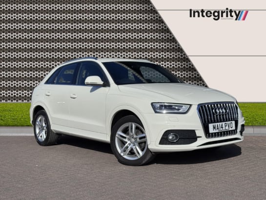 A null AUDI Q3 2.0 TDI S line SUV 5dr Diesel Manual Euro 5 (s/s) (140 ps) Dimming Rearview