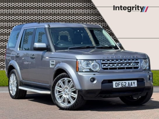A null LAND ROVER DISCOVERY 4 3.0 SD V6 XS SUV 5dr Diesel Auto 4WD Euro 5 (255 bhp) HARMAN KARDON SOUND |