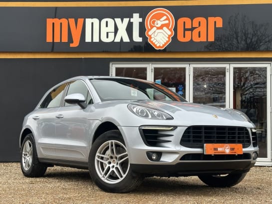 A null PORSCHE MACAN 3.0 D S PDK 5d AUTO 258 BHP PDLS + 11K IN EXTRAS + PASM