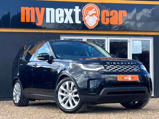 A 2021 LAND ROVER DISCOVERY SE