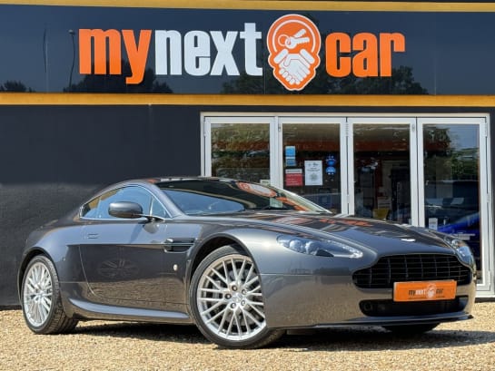 A null ASTON MARTIN VANTAGE 4.3 V8 3d 380 BHP OBSIDIAN BLACK LEATHER INTERIOR