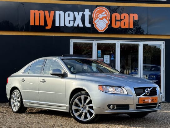 A null VOLVO S80 2.4 D5 Executive Saloon 4dr Diesel Geartronic Euro 5 (215 ps) LOW MILEAGE +