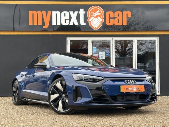 A null AUDI E-TRON GT Rs E-Tron Gt 475kW Quattro 93kWh PAN ROOF/B & O PREMIUM SOUND SYSTEM