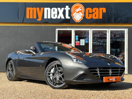 A null FERRARI CALIFORNIA 3.8 V8 T Convertible 2dr Petrol F1 DCT Euro 6 (560 ps) LOW MILEAGE + STUNNI