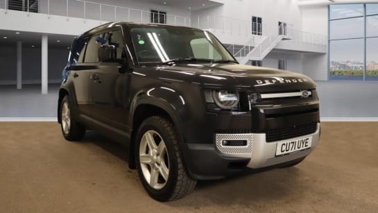 A null LAND ROVER DEFENDER 3.0 D300 MHEV SE Hard Top SUV 5dr Diesel Auto 4WD MWB Euro 6 (s/s) (300 ps)