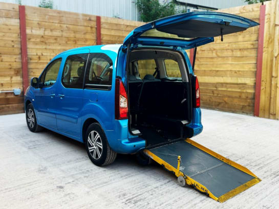 A 2014 CITROEN BERLINGO MULTISPACE E-HDI AIRDREAM VTR EGS