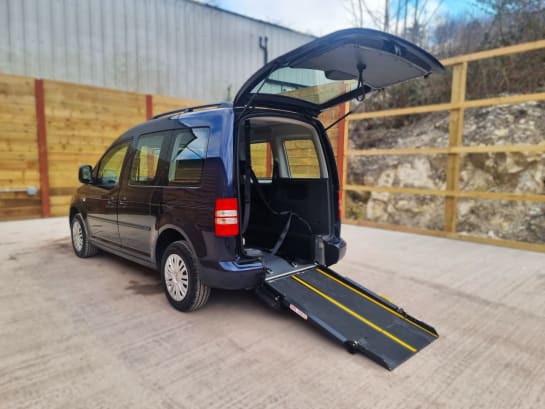 A null VOLKSWAGEN CADDY LIFE 3 Seat Wheelchair Accessible Disabled Access Ramp Vehicle WAV