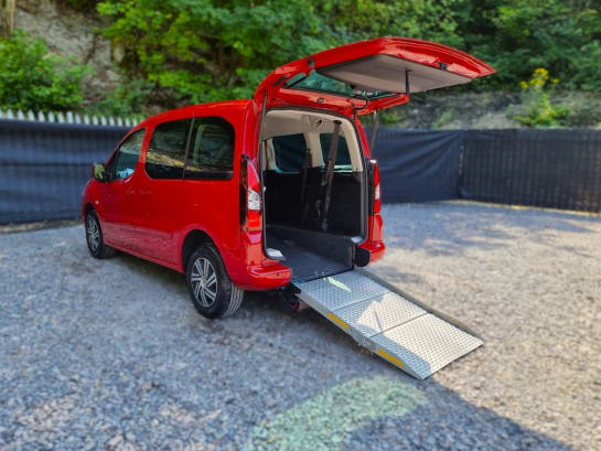 A null CITROEN BERLINGO MULTISPACE 3 Seat Auto Wheelchair Accessible Disabled Access Ramp Car