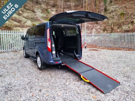 A null FORD TOURNEO CUSTOM 5 Seat Auto Wheelchair Accessible Disabled Access Ramp Vehicle