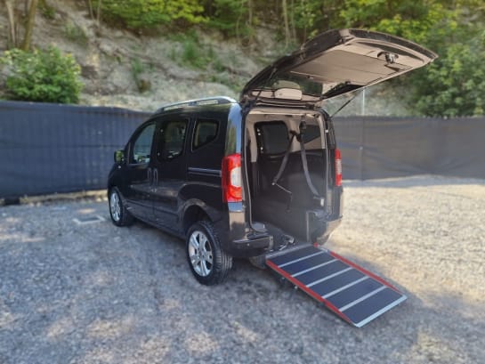 A null FIAT QUBO 3 Seat Wheelchair Accessible Disabled Access Ramp Car