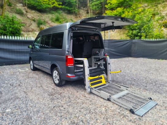 A null VOLKSWAGEN TRANSPORTER 4 Seat Auto Passenger Transfer Wheelchair Accessible High Roof Vehicle