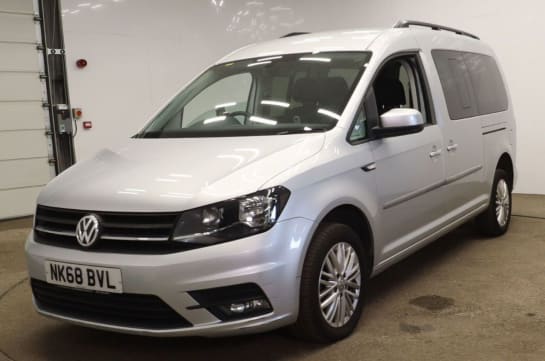 A null VOLKSWAGEN CADDY MAXI LIFE 4 Seat Auto Wheelchair Accessible Disabled Access Ramp Car