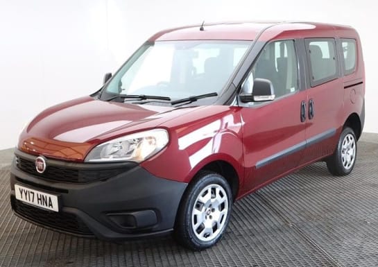 A null FIAT DOBLO 3 Seat Petrol Wheelchair Accessible Disabled Access Ramp Car