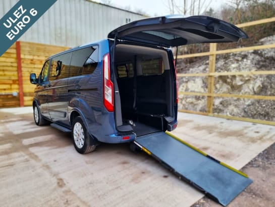 A null FORD TOURNEO CUSTOM 3 Seat Auto Wheelchair Accessible Disabled access Ramp Vehicle