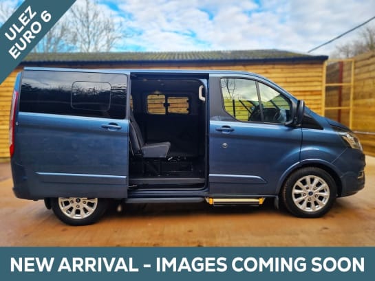 A null FORD TOURNEO CUSTOM 7 Seat Auto Wheelchair Accessible Disabled Access Vehicle WAV