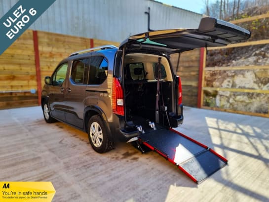 A null PEUGEOT RIFTER 5 Seat Wheelchair Accessible Disabled Access Vehicle WAV