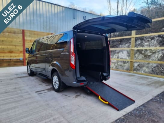 A null FORD TOURNEO CUSTOM L2 LWB Auto 5 Seat Wheelchair Accessible Disabled Access Vehicle WAV