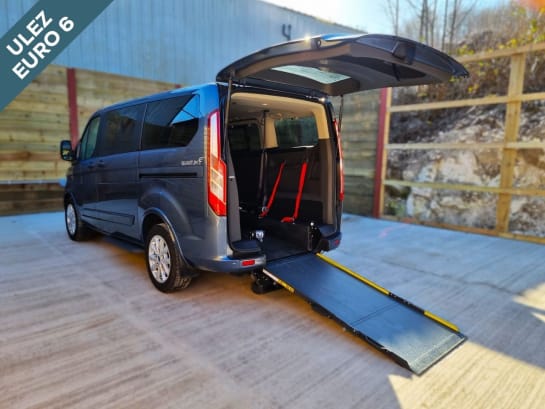 A null FORD TOURNEO CUSTOM 4 Seat Auto Wheelchair Accessible Disabled Access Vehicle WAV