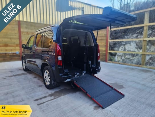 A null PEUGEOT RIFTER 4 Seat Auto Wheelchair Accessible Disabled Access Vehicle WAV