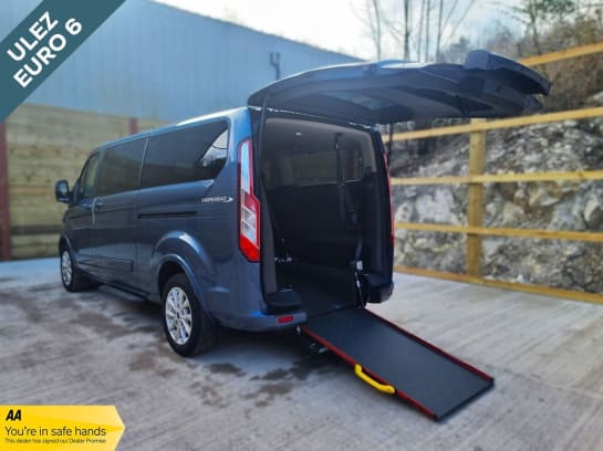 A null FORD TOURNEO CUSTOM 4 Seat L2 LWB Twin Wheelchair Accessible Disabled Access Vehicle WAV