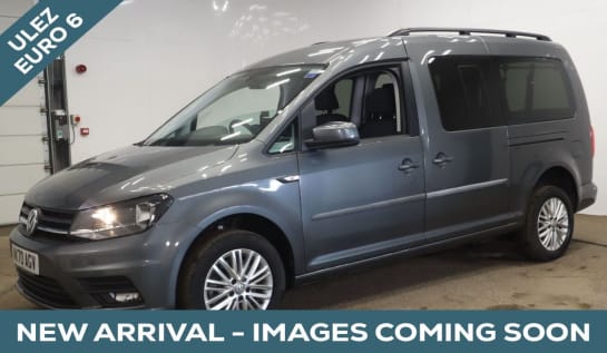 A null VOLKSWAGEN CADDY MAXI LIFE 3 Seat Auto Wheelchair Accessible Disabled Access Vehicle WAV