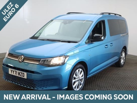 A null VOLKSWAGEN CADDY MAXI 5 Seat Auto Wheelchair Accessible Disabled Access Vehicle WAV