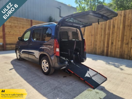 A null PEUGEOT RIFTER 3 Seat Auto Wheelchair Accessible Disabled Access Vehicle WAV
