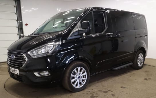 A null FORD TOURNEO CUSTOM 5 Seat Auto Wheelchair Accessible Disabled Access Vehicle WAV