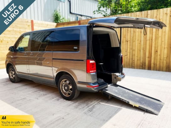 A null VOLKSWAGEN TRANSPORTER 4 Seat Auto Driver Transfer Disabled Access Vehicle