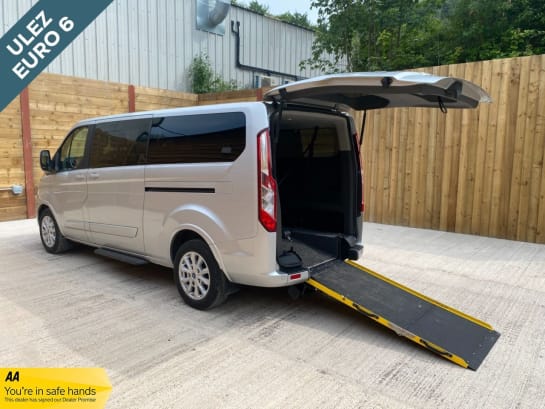 A null FORD TOURNEO CUSTOM L2 LWB 7 Seat Auto Wheelchair accessible Disabled access Vehicle WAV