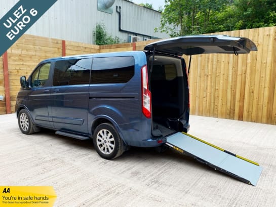 A null FORD TOURNEO CUSTOM 3 Seat Auto Wheelchair Accessible Disabled Access Vehicle WAV