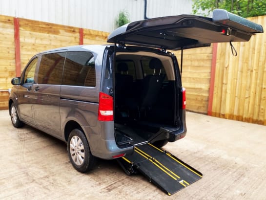 A null MERCEDES-BENZ VITO 6 Seat Wheelchair Accessible Disabled Access Vehicle WAV