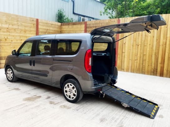 A null FIAT DOBLO L2 LWB 5 Seat Wheelchair Accessible Sisabled Access Vehicle WAV