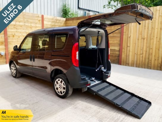 A null FIAT DOBLO 3 Seat Wheelchair Accessible Disabled Access Vehicle WAV