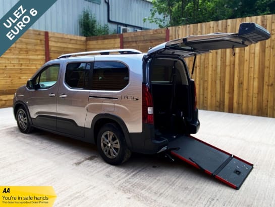 A null PEUGEOT RIFTER 5 Seat Auto Wheelchair Accessible Disabled Access Vehicle WAV