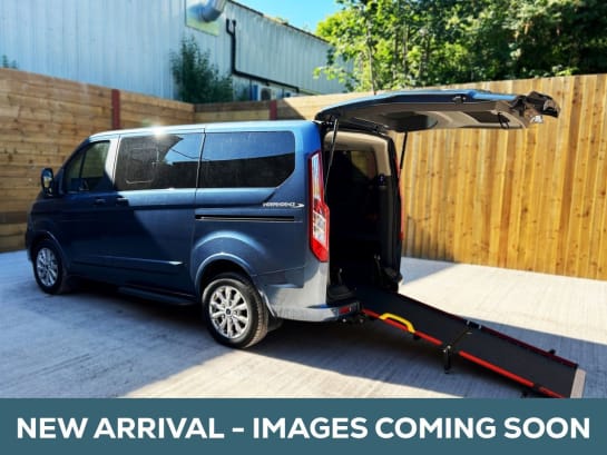 A null FORD TOURNEO CUSTOM 5 Seat Auto Wheelchair Accessible Disabled Access Vehicle WAV