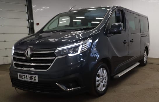 A null RENAULT TRAFIC 6 Seat Auto Wheelchair Accessible Disabled Access Vehicle WAV